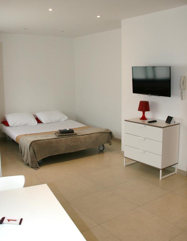 Appart Azur Apartamento Saint-Laurent-du-Var Exterior foto