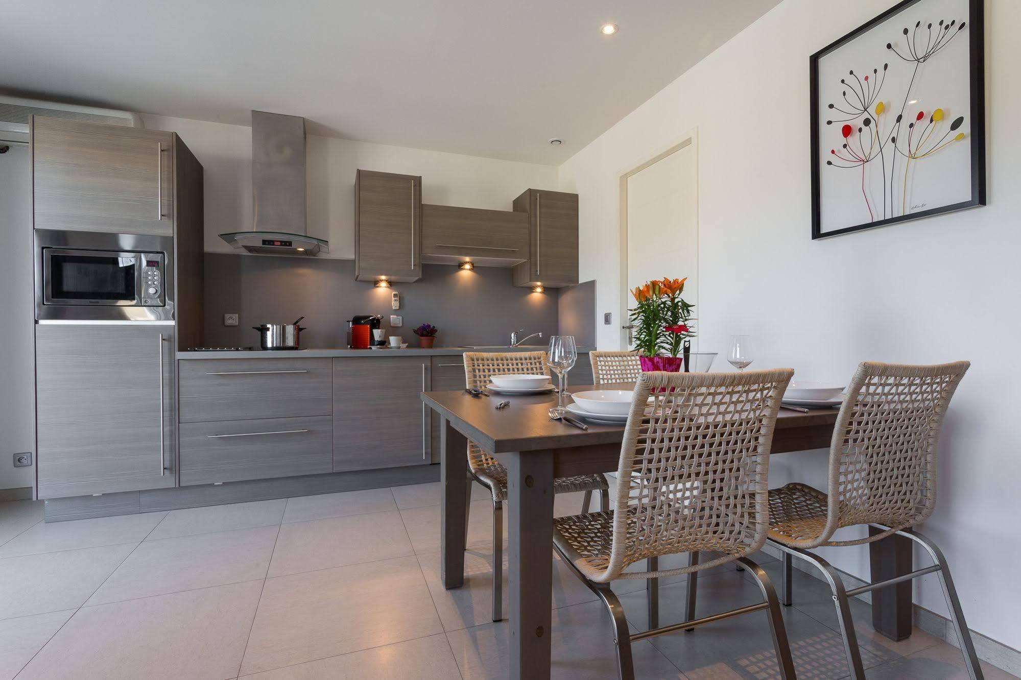 Appart Azur Apartamento Saint-Laurent-du-Var Exterior foto